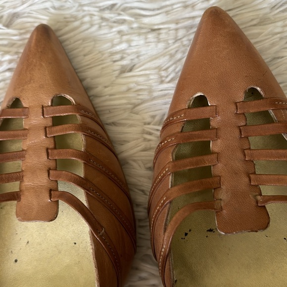 Jessica Simpson Sz 9B brown leather pointed toe gorgeous heel straps pumps shoe - Picture 9 of 11